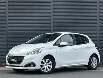 プジョー ２０８ スタイル 1オ-ナ- 純正ナビ 12セグ バックカメラ ETC