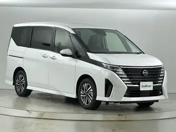 日産 セレナ e－パワー ハイウェイスター V 登録済未使用車 純正12.3型ナビ ETC2.0 BSM