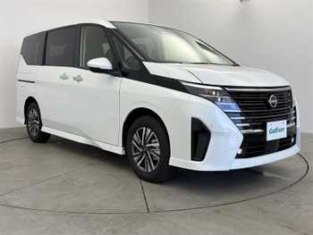 日産 セレナ e－パワー ハイウェイスター V 登録済未使用車  12.3型ナビ 後席モニター