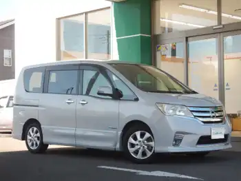 日産 セレナ ハイウェイスター Sハイブリッド