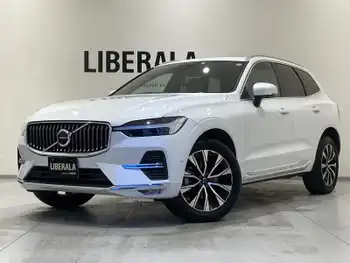 ボルボ ボルボ ＸＣ６０ アルティメット B5 AWD パノラマSR 純正ナビ 360°カメラ シートH