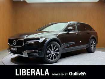 ボルボ Ｖ９０ クロスカントリー D4 AWD モメンタム 茶革 ACC ナビ 360°シートH 衝突軽減B BSM