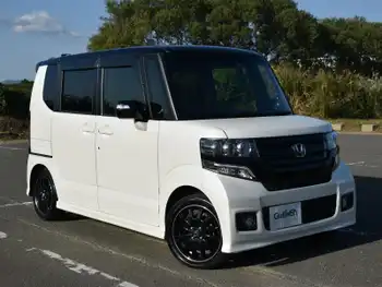 ホンダ Ｎ ＢＯＸ 2トーン カスタム ターボSSパッケージ