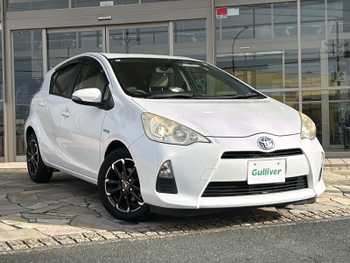 トヨタ アクア S 純正ナビ ETC 純正フロアマット 社外AW