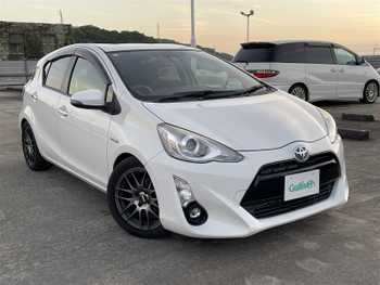 トヨタ アクア S スタイルブラック