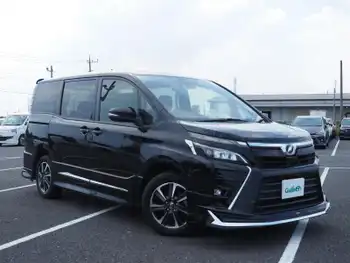 トヨタ ヴォクシー ZS