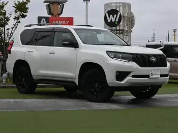 トヨタ ランドクルーザー プラド TX Lパッケージ マットブラED 7人 ムーンルーフ ベージュレザー