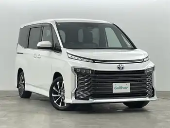 トヨタ ヴォクシー ハイブリッド S－Z セーフティセンス 純正ナビ クルコン ETC