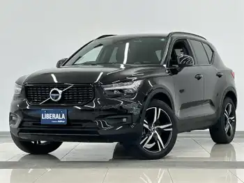 ボルボ ＸＣ４０ B4 AWD Rデザイン harman/kardon 360°カメラ　ACC　衝突回避