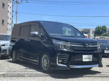 トヨタ ヴォクシー ハイブリッド ZS 煌Ⅱ