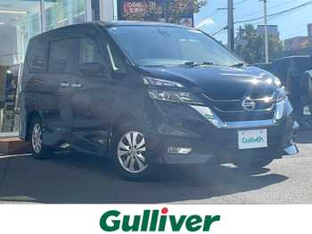 日産 セレナ  ・4WD・純正SDナビ・クルーズコントロール