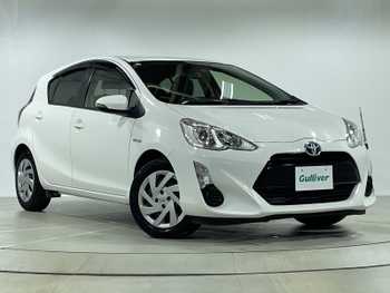 トヨタ アクア S 純正SDナビ バックカメラ ドラレコ