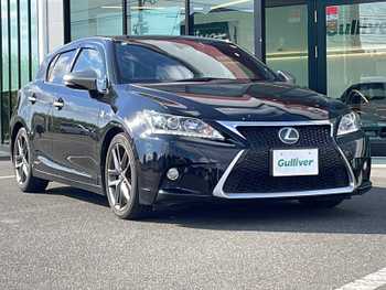 レクサス ＣＴ 200h Fスポーツ Xライン ハイブリッド車　サンルーフ　純正SDナビ