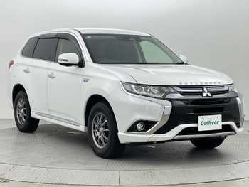三菱 アウトランダー ＰＨＥＶ G セーフティパッケージ メモリナビアラウンドビューフルセグTV
