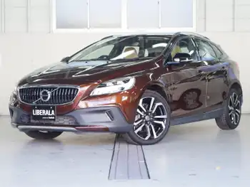 ボルボ Ｖ４０ クロスカントリー T5 AWD サマム