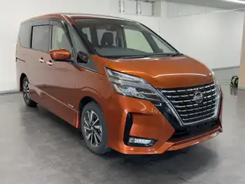 日産 セレナ ハイウェイスター G