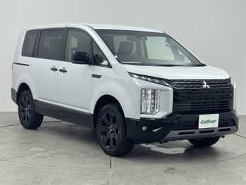 三菱 デリカＤ：５ シャモニー 登録済み未使用車  ALPINE　フリップダウン