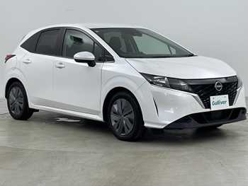 日産 ノート X FOUR 寒冷地仕様 社外ナビ 衝突軽減ブレーキ