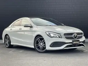 メルセデス・ベンツ ＣＬＡ１８０ AMGライン