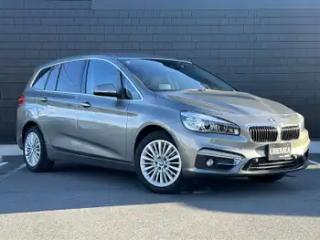 ＢＭＷ ２１８ｄ グランツアラー ラグジュアリー