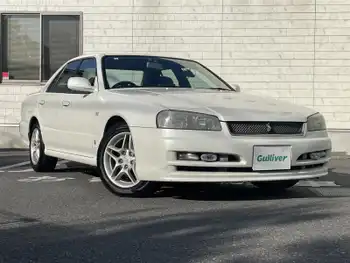 日産 スカイライン 25GT－X HKSマフラー　Rスポイラー　ETC