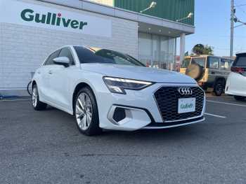 アウディ Ａ３ SB 30TFSI アドバンスド コンビニエンス&アシスタンスPKG