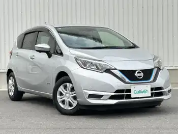日産 ノート  ワンオーナー エマージェンシーブレー