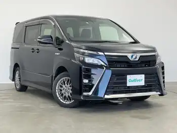 トヨタ ヴォクシー ハイブリッド ZS 純正9インチナビ レーダークルコン ETC