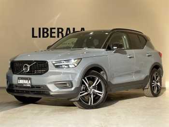 ボルボ ボルボ ＸＣ４０ B4 AWD Rデザイン 純正ナビ 360°カメラ パノラマSR 半革 LED