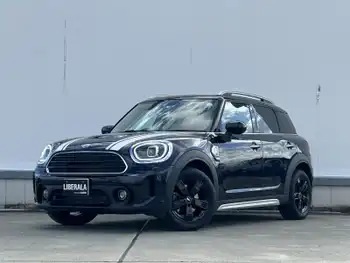 ＭＩＮＩ ＢＭＷ ミニ クロスオーバー 