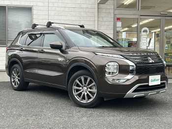 三菱 アウトランダー ＰＨＥＶ P ワンオーナー 純正ナビ BOSE