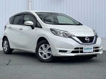 日産 ノート X Vセレクション エマージェンシー コーナーセンサー 禁煙