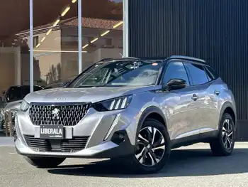 プジョー ２００８ GTライン 1オーナー パノラマSR ACC Applecarplay