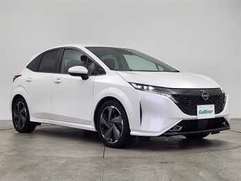 日産 オーラ G レザーエディション
