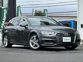 アウディ Ａ４ アバント 2.0TFSIクワトロスポーツ 純正メーカーナビ　4WD　バックカメラ