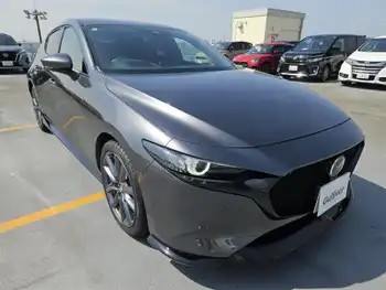 マツダ マツダ３ファストバック XD バーガンディセレクション 禁煙車 純正ナビ 360度モニタ i-ACTIVSENSE