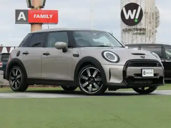 ＭＩＮＩ ＢＭＷ ミニ クーパー S 本革 純正ナビ BT クルコン ETC