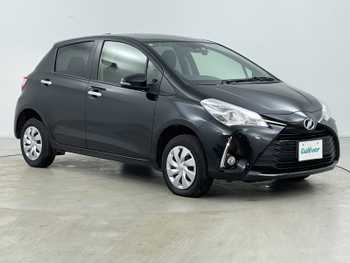 トヨタ ヴィッツ F セーフティーエディションⅢ Bカメラ 寒冷地 ETC 社外ナビ 冬タイヤ積込