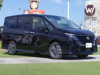 日産 セレナ e－パワー ハイウェイスター V 登録済未使用車