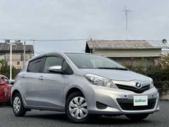 トヨタ ヴィッツ F スマイルエディション 純正ナビ　コーナーセンサー