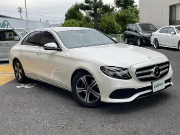 メルセデス・ベンツ Ｅ２２０ｄ アバンギャルド ナビ 全方位カメラ 黒革シート ドラレコ