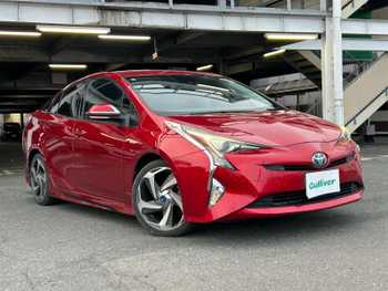 トヨタ プリウス A ツーリングセレクション