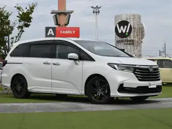 ホンダ オデッセイ ハイブリッド e:HEVアブソルート EX 禁煙車 純正10型ナビTV 黒本革 両側電動