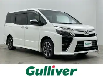 トヨタ ヴォクシー ZS 煌Ⅲ 社外9型ナビ 後席モニター 両側電動 LED