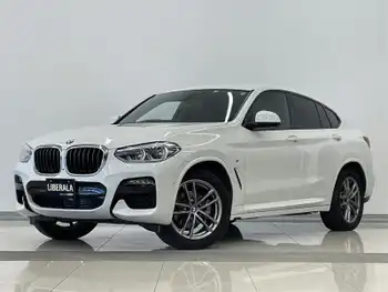 ＢＭＷ Ｘ４ xDrive 20d Mスポーツ ワンオーナー インテリジェントS 黒革 HUD