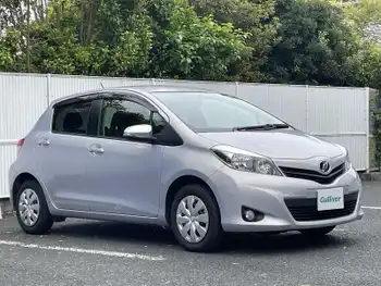 トヨタ ヴィッツ F スマートストップ スマイルED 純正メモリナビ・ワンセグTV・禁煙車