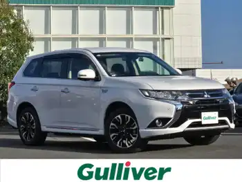 三菱 アウトランダー ＰＨＥＶ G ナビパッケージ マルチAモニター　クルコン　シートヒータ