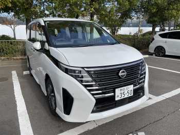 日産 セレナ ハイウェイスター V Vセレクション