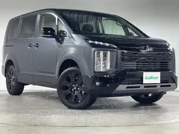 三菱 デリカＤ：５ シャモニー 登録済未使用車 社外11型ナビ /12型後席M