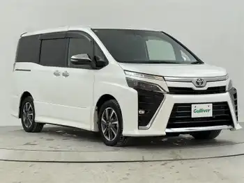 トヨタ ヴォクシー ZS 煌Ⅱ 両側パワスラ　クルーズコントロール